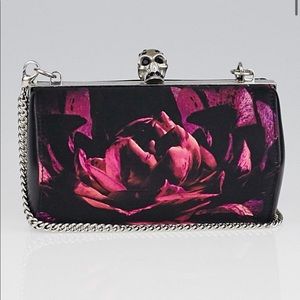 🔥🔥Alexander McQueen Clutch crossbody bag
